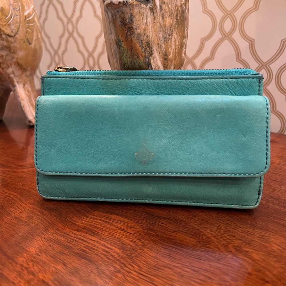 Fossil Women's Teal Leather Wallet